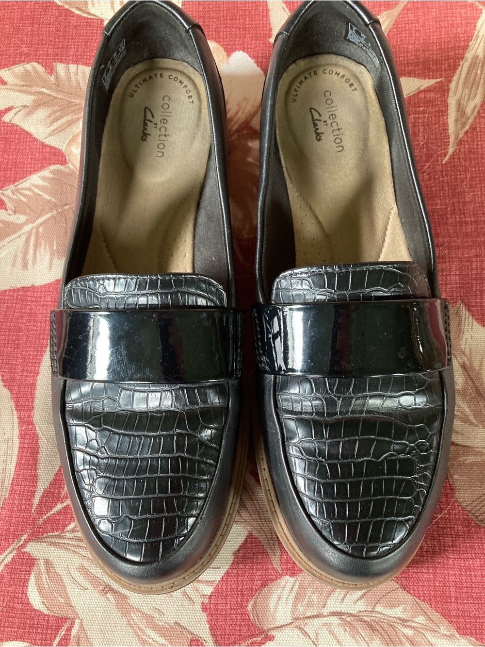 Clarks Size 7.5 Raisie Arlie black slip on leather loafers - Picture 10 of 12